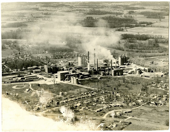 an aerial photograph of the Louisville Cement Company in Speed, Indiana